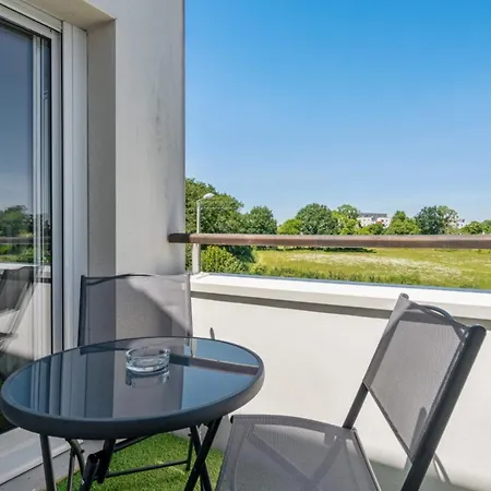 Nice Flat W Balcony And Garage In 5 Min To The Beach - Welkeys * Vannes