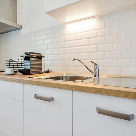 Nice Flat W Balcony And Garage In 5 Min To The Beach - Welkeys * Vannes