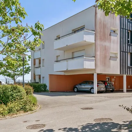 Nice Flat W Balcony And Garage In 5 Min To The Beach - Welkeys Apartment *