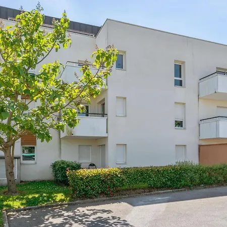Nice Flat W Balcony And Garage In 5 Min To The Beach - Welkeys Apartment